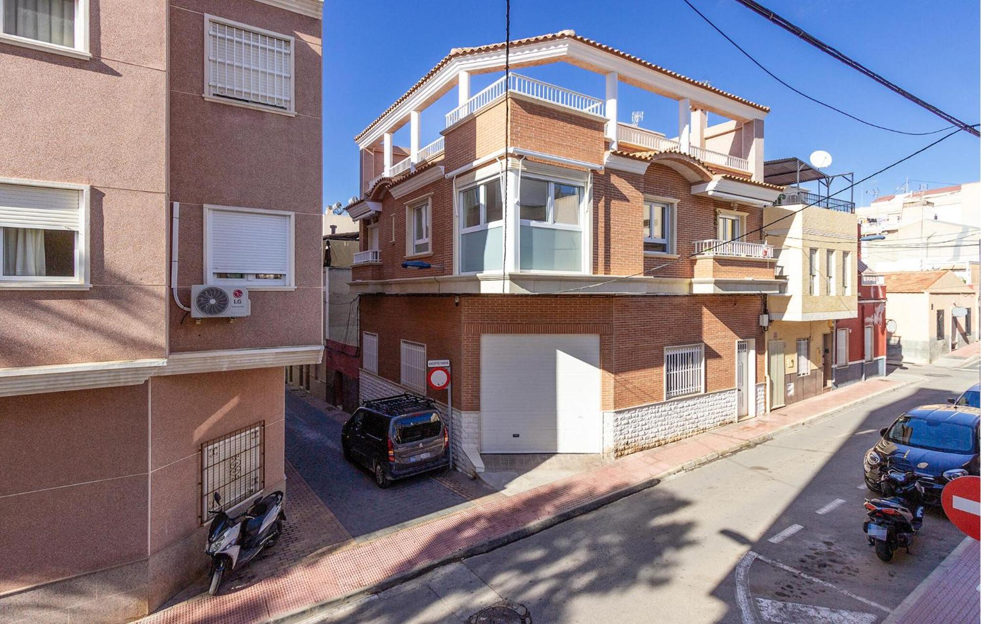 Amazing Apartment In Santa Pola Exteriör bild